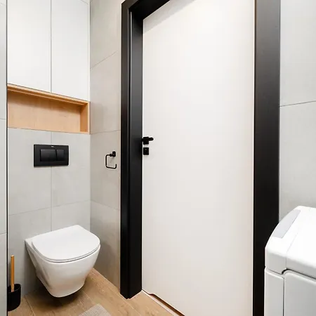 Apartment Platon Modern