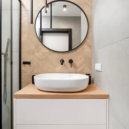Platon Modern Apartment *